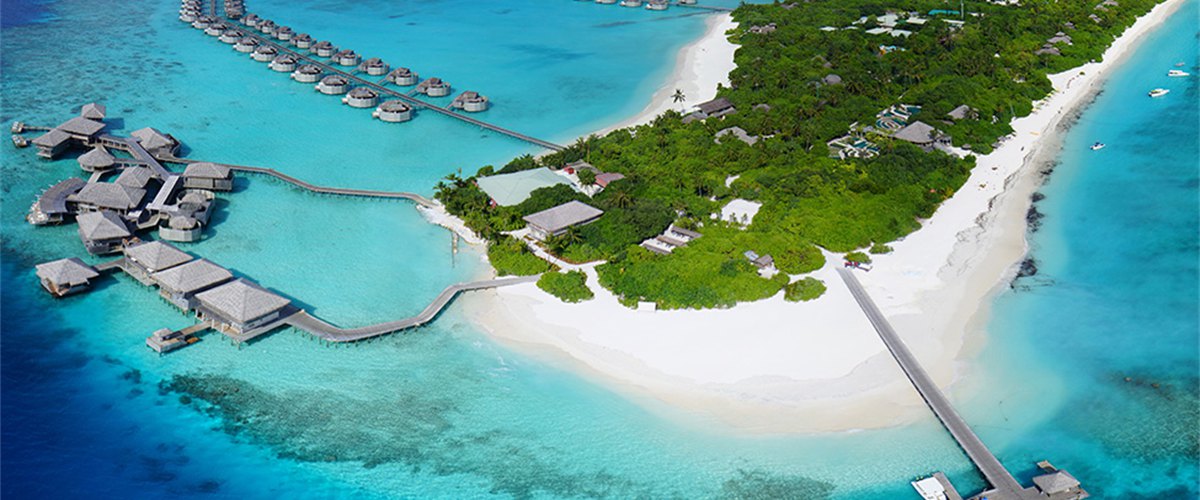 975x660_six_senses_laamu_aerial